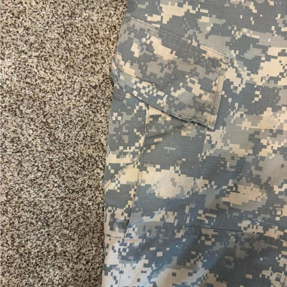 camo cargos - Picture 4 of 7